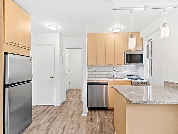 2nd image of 630 Lenox Ave APT 4G