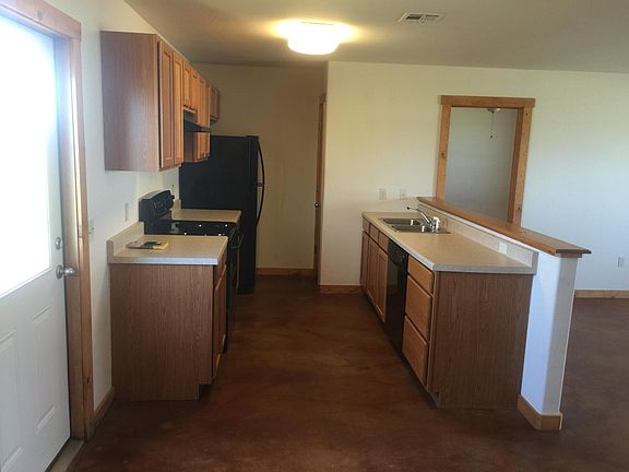 2nd image of 2317 W 58th St #5705