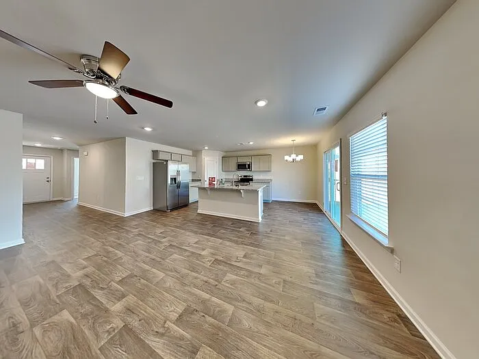 317 Crooked Pine Ct — Photo 6