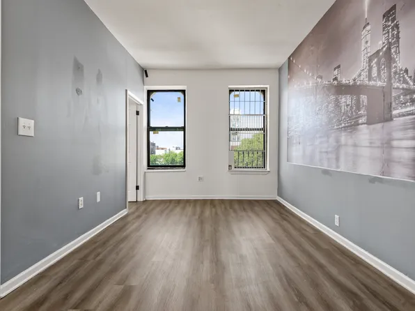 108 Seigel Street image 6 of 12