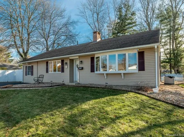 19 Transit Lane, East Hartford, CT 06118