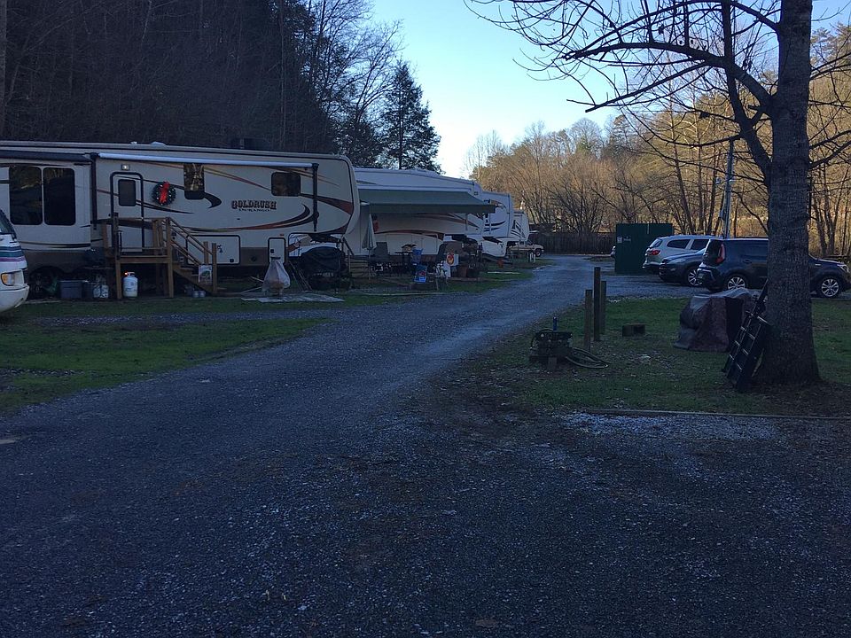 2nd image of 2910 Boogertown Rd