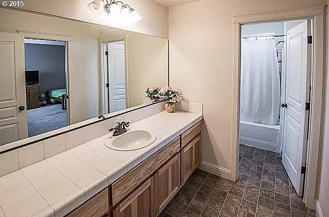 Second full bath