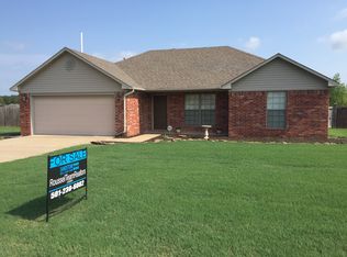 2170 Spring Valley Dr, Conway, AR 72034