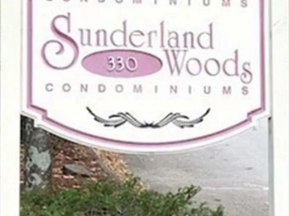 330 Sunderland Rd Unit 26, Worcester, MA 01604