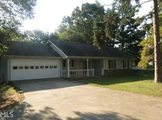 3291 Montgomery Dr, Gainesville, GA 30504