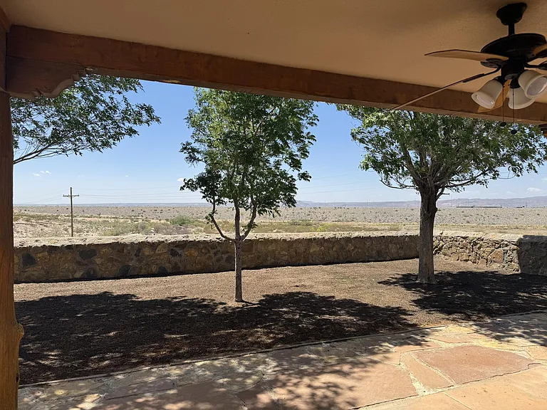 2651 Sunset Pl — Photo 21