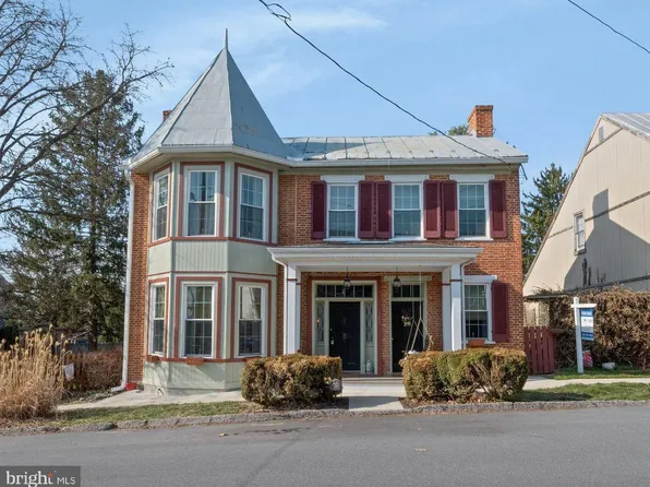 128 Main St, New Windsor, MD 21776