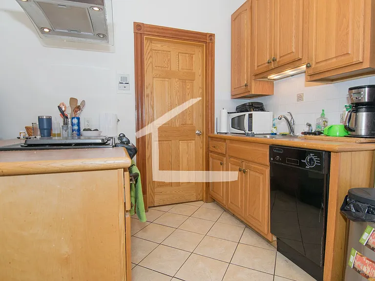 97 Myrtle St #1 — Photo 5