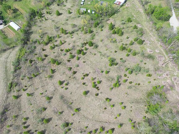 2nd image of 2611 Oo Hwy
