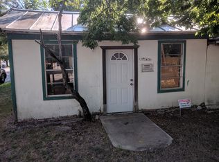 201 S Rhomberg St, Burnet, TX 78611