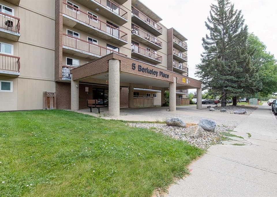 1st image of 5 Berkeley Pl W #418
