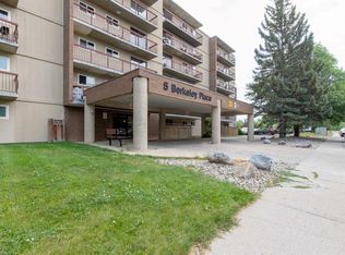 5 Berkeley Pl W #418, Lethbridge, AB T1K 5M9