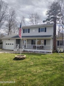 211 Hancock Rd, Pittsfield, MA, 01201