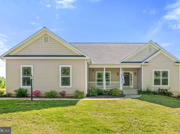 17302 Feldspar Ln, Culpeper, VA 22701