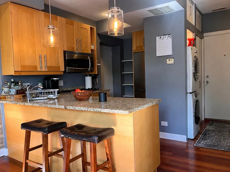 3754 N Bernard St #3B — Photo 4
