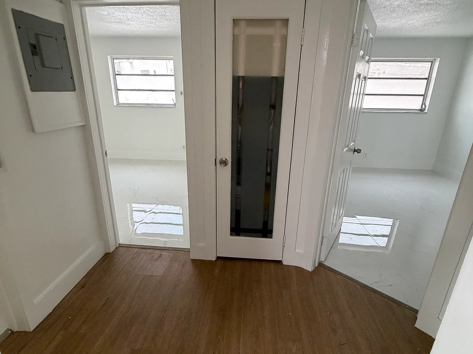 2 bed, 900 sqft, $2,000 — Photo 4