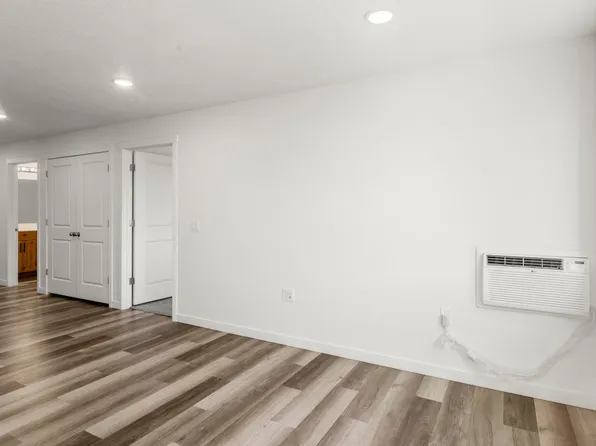 Ken-5773 S 5th Ave. Pocatello, ID 83204