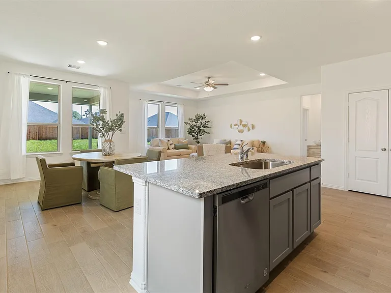 8003 Chukka Dr — Photo 16