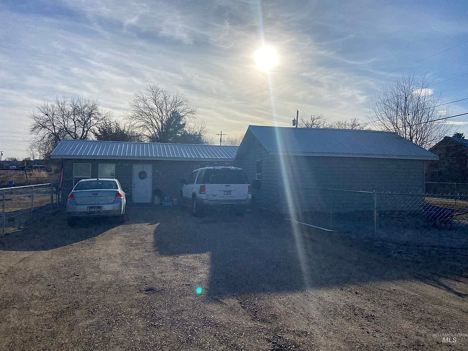 512 1st St, Notus, ID 83656 Zillow
