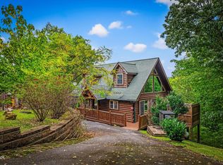 4160 Chamberlain Ln, Sevierville, TN 37862