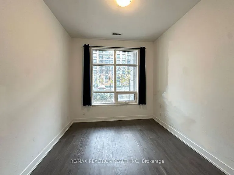 268 Buchanan Dr #117W — Photo 8