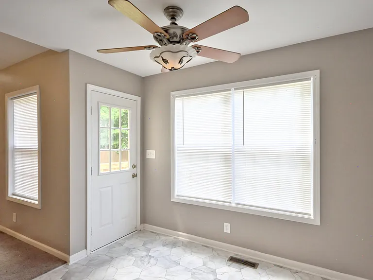 3291 S Senseney Cir — Photo 15