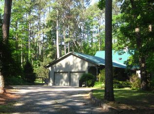 5 Sunset Dr, Whispering Pines, NC 28327