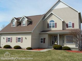 3860 E Fitzgerald Rd, Decatur, IL 62521