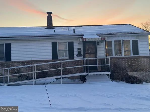 3428 Raymond St, Reading, PA 19605