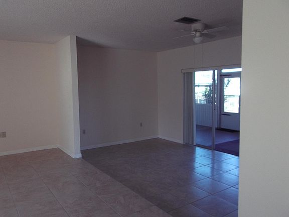 4th image of 101 Temptation Ct