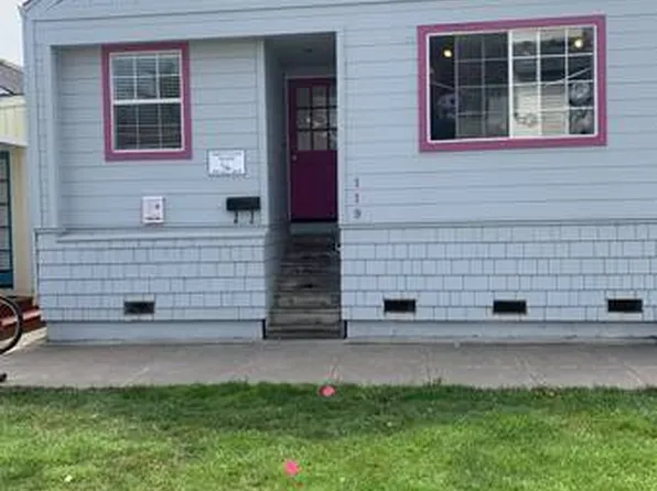 119 Lawn Way, Capitola, CA 95010
