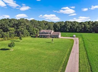 8436 E 875th Ave, Altamont, IL 62411