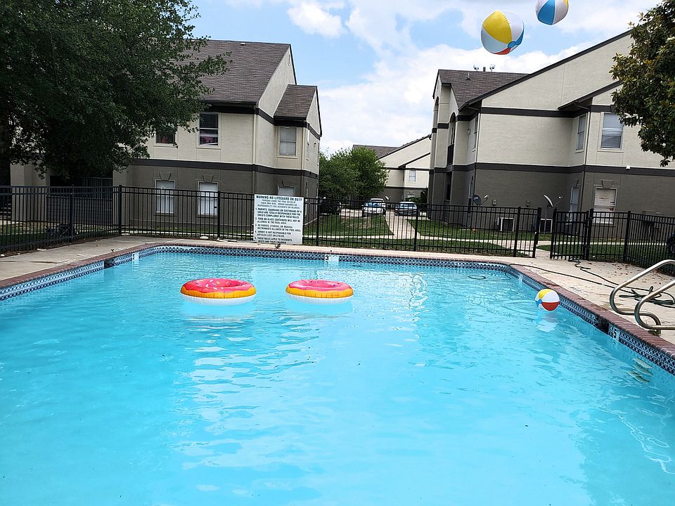 Granada Place Apartments 834 S Getty St Uvalde TX Zillow