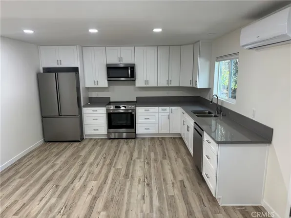 555 W California Ave, Vista, CA 92083