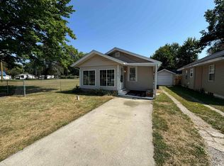 316 S Chestnut St, Osceola, IN 46561