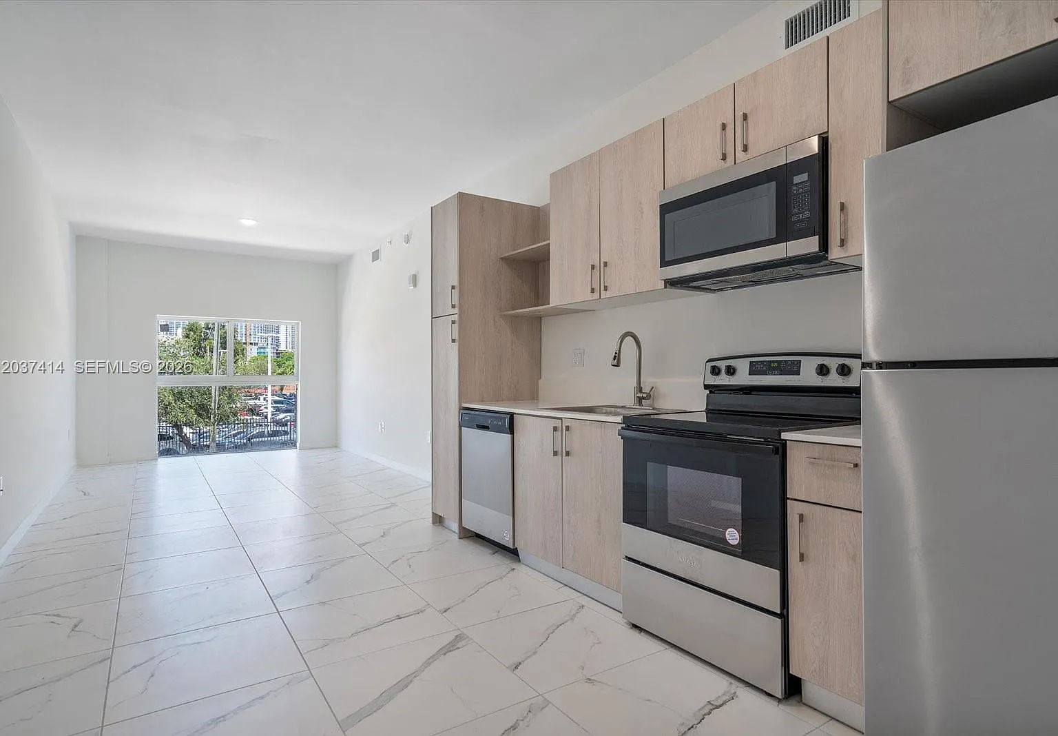 City Of Miami South — Photo 4