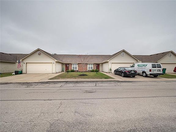 2nd image of 302 & 304 Woodberry Dr