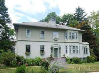 59 W Brookside Dr, Larchmont, NY 10538