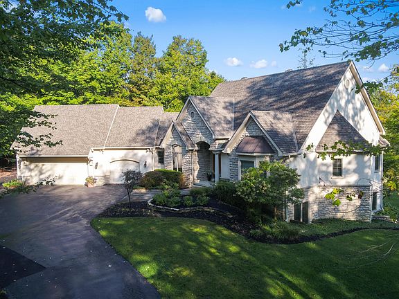 2nd image of 51 Highland Ct SW
