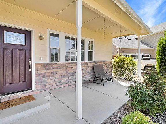 4th image of 622 1/2 Shannon Ln