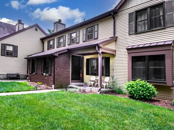 6 Oriole Dr, Allamuchy Twp., NJ 07840