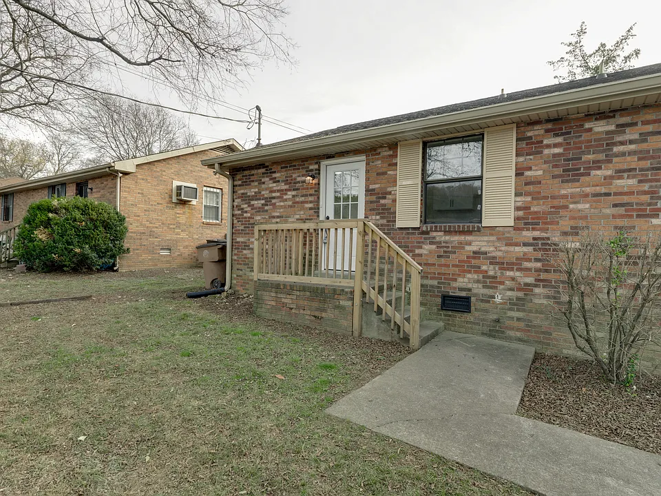 3016 Stokers Ln #3016