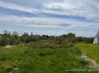 4 Staniels Rd, Eastport, ME 04631