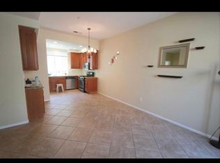 818 Almond Rd, San Marcos, CA 92078