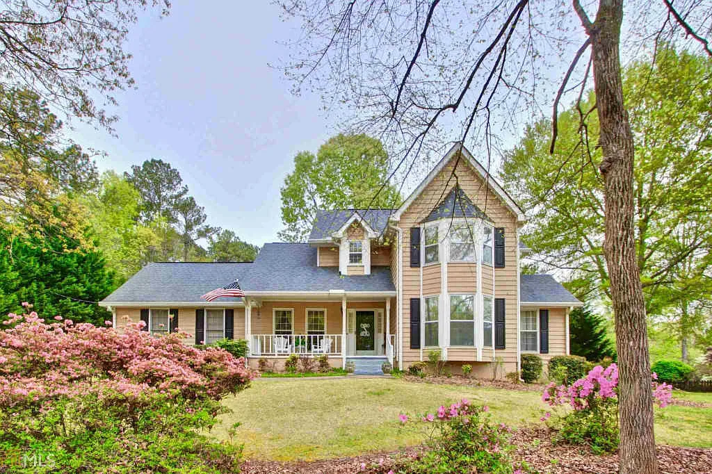 150 Brookside Trce photo 1