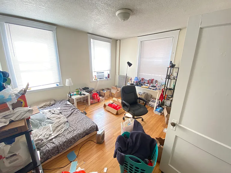 8 Barrows St — Photo 17