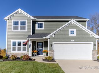 697 Sun Stone Dr SW, Byron Center, MI 49315