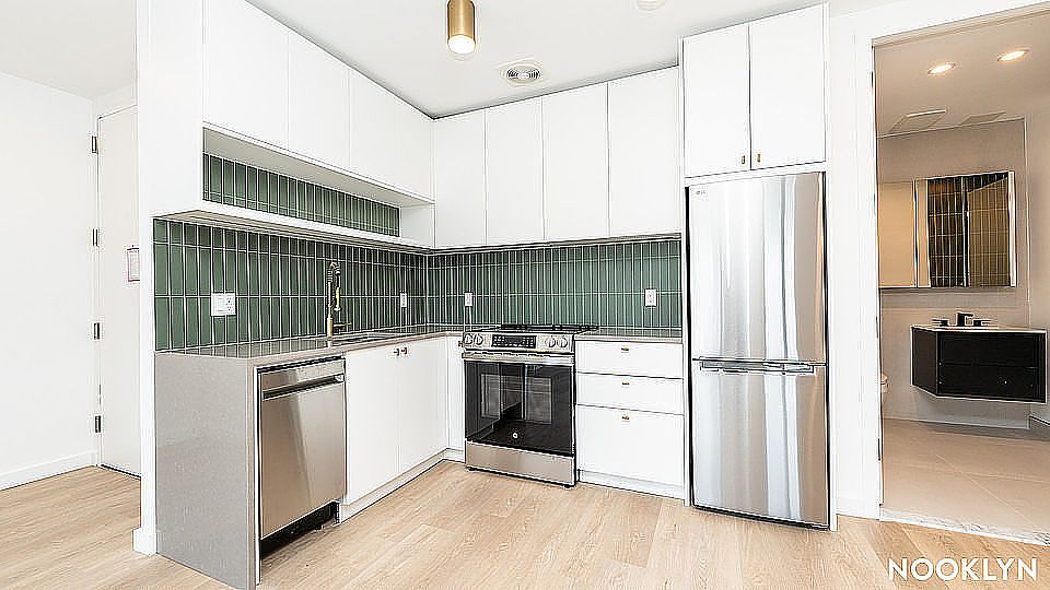 1st image of 527 Grand Ave #206