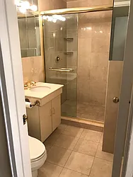 Rented by La Seven Inc.